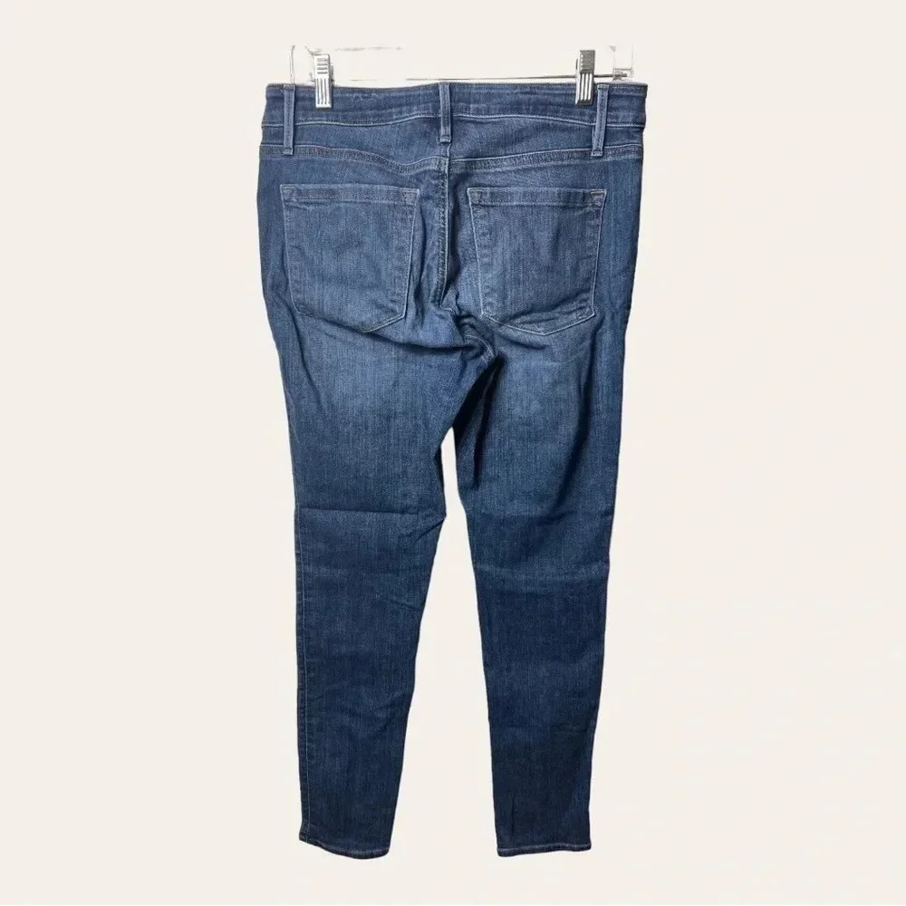0830. ANN TAYLOR LOFT CURVY SKINNY DENIM JEANS SIZE 26‎ MEDIUM WASH DENIM COLOR